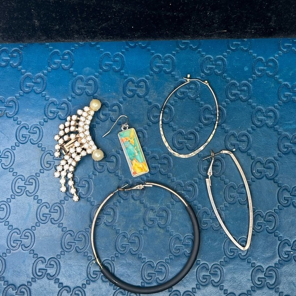 Lot of 5 Single Fashion Earrings – Mixed Styles & Colors - Picture 2 of 8